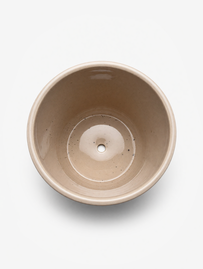 כד קרמיקה חלק בז׳ — 2
