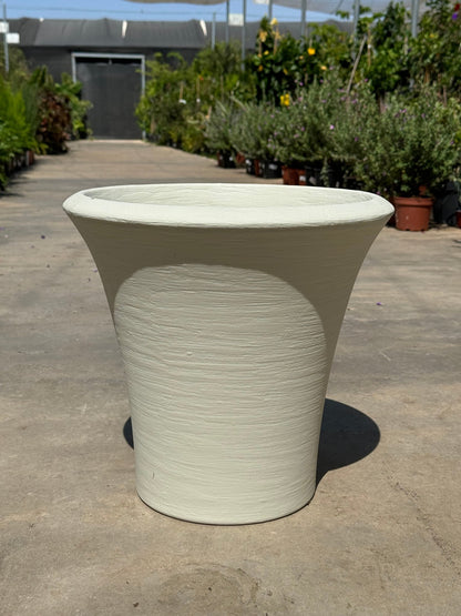 כד בגימור יוקרתי, קוטר 35, במגוון צבעים - רוטין (ירוק במרפסת לשעבר)