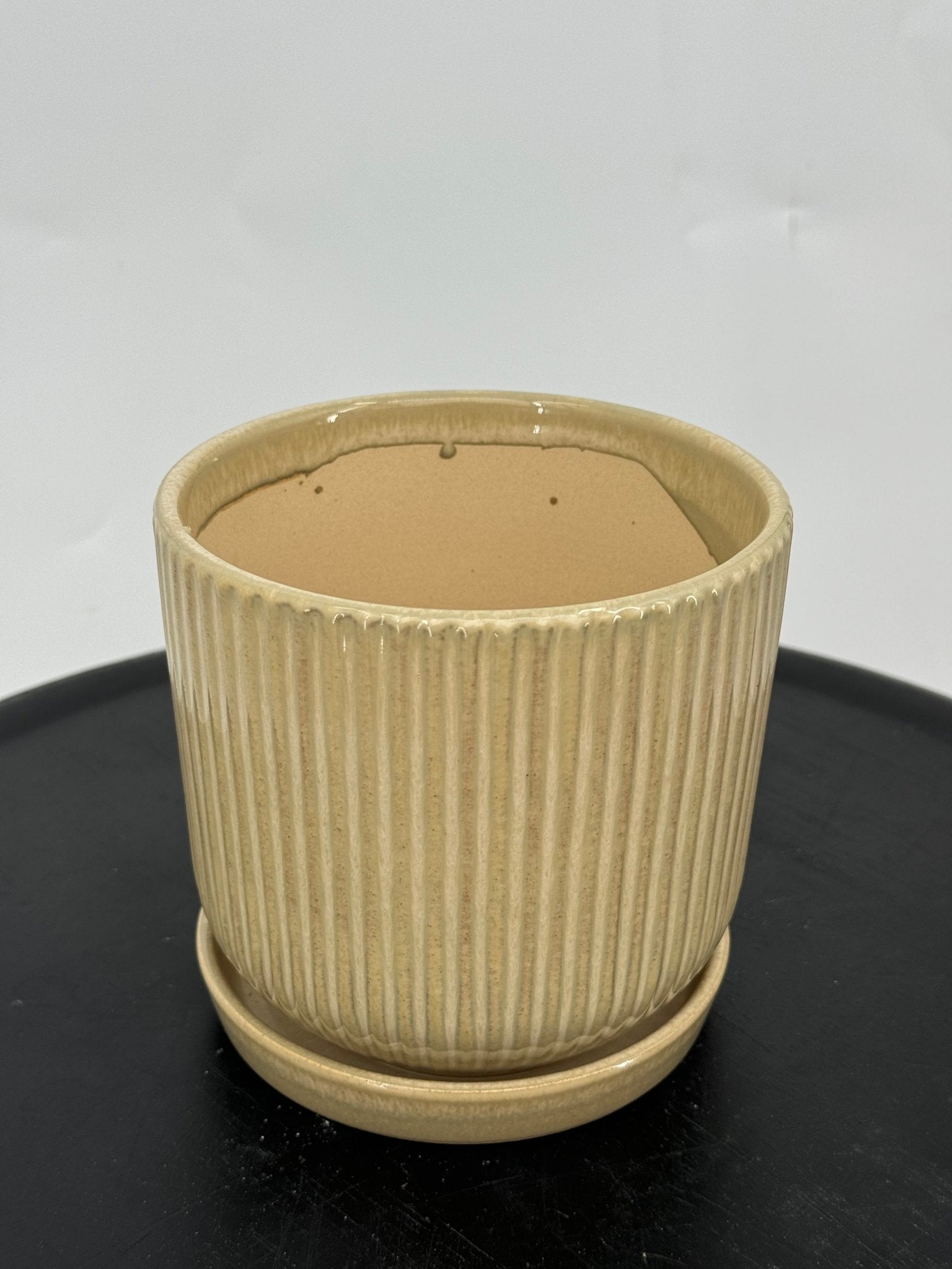 כד פסים ירוק קוטר 13 ס״מ - רוטין (ירוק במרפסת לשעבר)