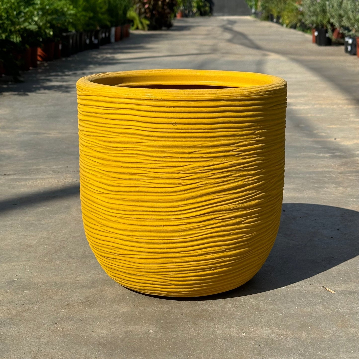 כד פסים יוקרתי במגוון צבעים 27x27 - רוטין (ירוק במרפסת לשעבר)